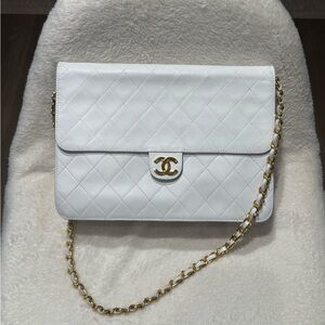 CHANEL White Vintage Single Flap Shoulder Bag GHW